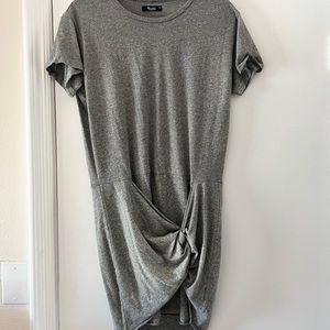 Michael Lauren T-shirt dress with lower skirt tie in front. Size medium.